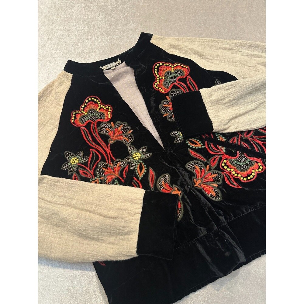 Gimmicks Embroidered Velvet Open Front Jacket Women’s Small Boho Floral Mixed Me